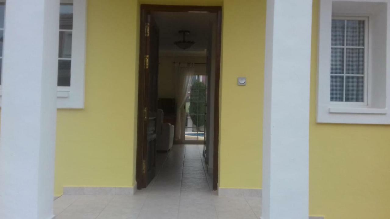 Nita Villa Altaona Golf Mosa Turquesa Banos y Mendigo Kültér fotó